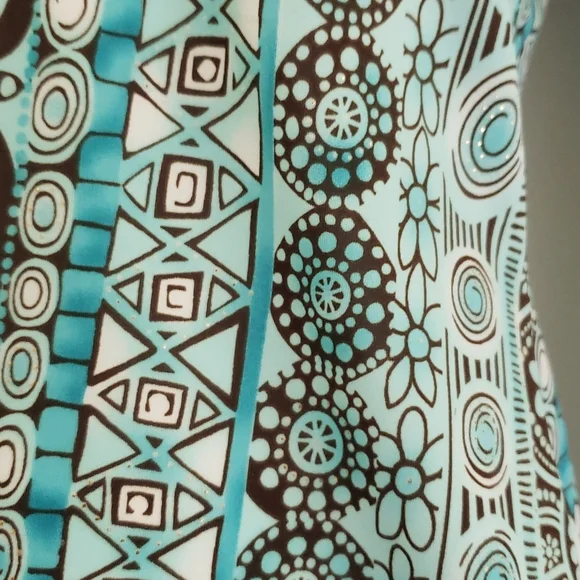 Women's blouse - Picture 4 of 5